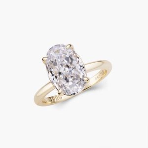 OBJKTS DEUS TRAVEL ENGAGEMENT RING. size 7. Never worn.